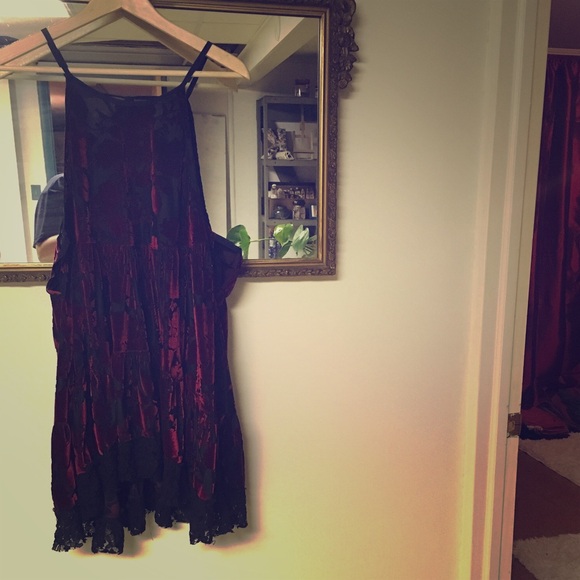 Free People Burnout Velvet Floral Tunic/Mini Dress in red and black, size L - Picture 6 of 6